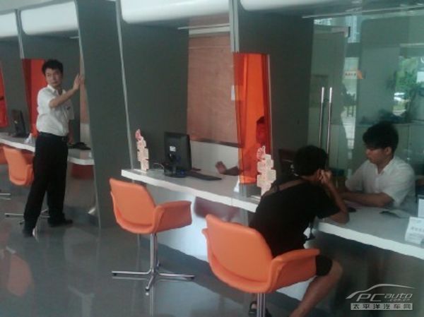 店相比,单从建设表面看,惠和 雪佛兰 4s店 从旧店改造高清图片