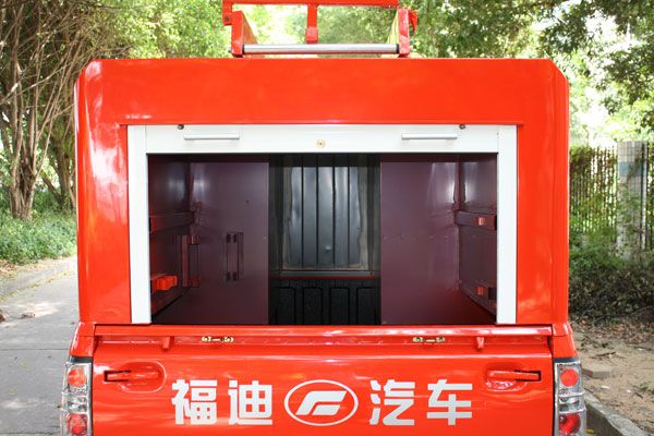 福迪救援运输车