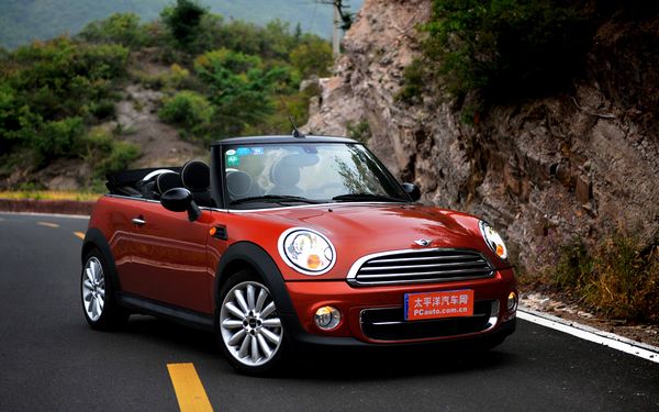 MINI COOPER CABRIO