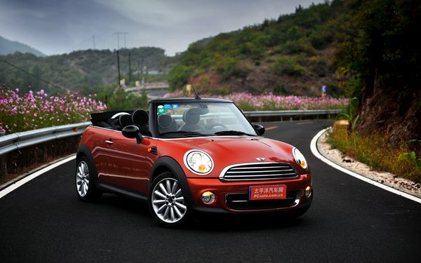 乐趣完全释放 测试mini cooper cabrio