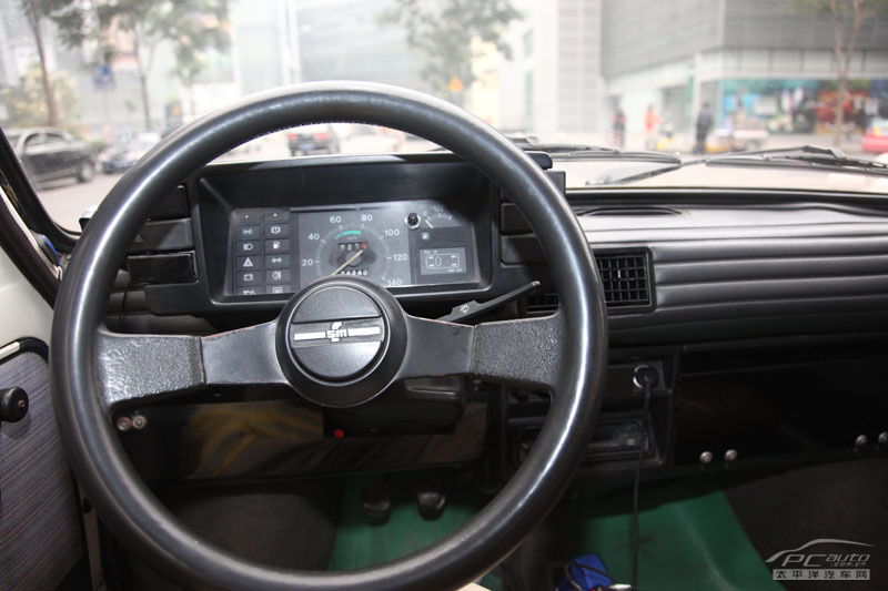 中国第一代私家车:菲亚特126p微型轿车