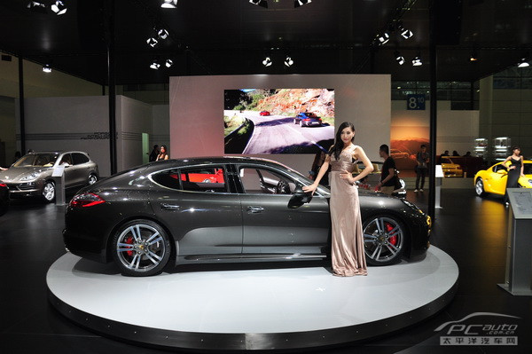 ʱ Panamera Turbo S2