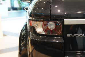 路虎揽胜极光Evoque