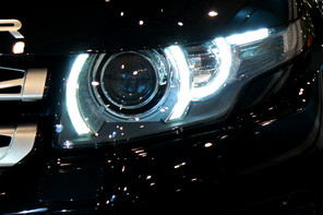 路虎揽胜极光Evoque