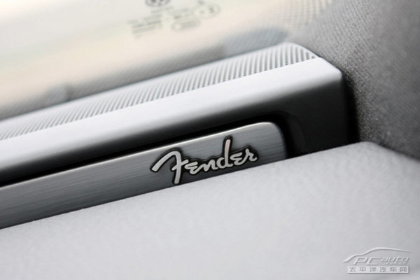 Fender 