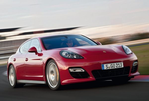 Porsche Panamera GTS