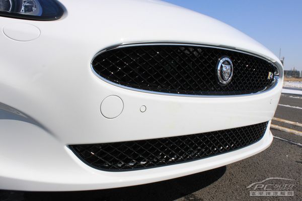 PCauto实拍捷豹XKR