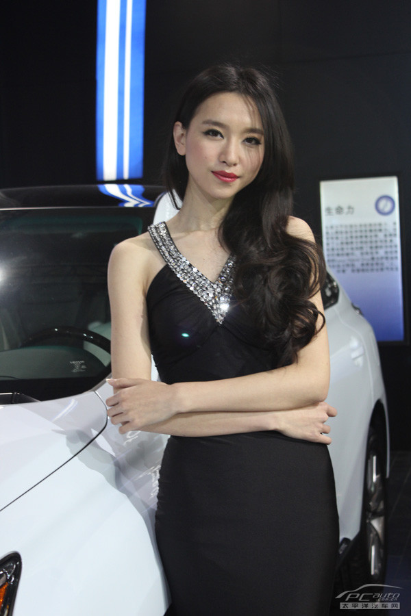 雷克萨斯车模【图】_2012宁波香车美女_太平洋汽车网