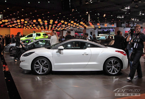 2012巴黎车展:新款标致rcz/rcz r亮相