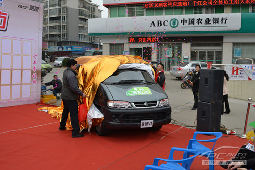 延龙老总_延龙汽车