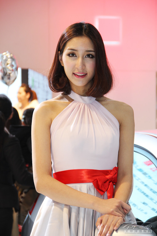 东风本田美女甜美婉约