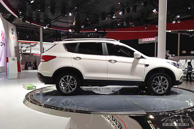 北京车展探馆:东风风神全新suv ax7