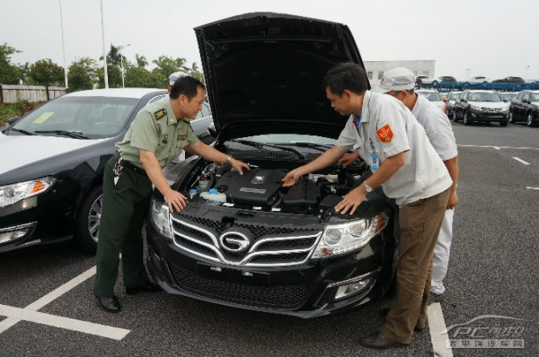 时代,转入采购传祺、红旗等国产车,间接向社会宣告中国汽车的高清图片