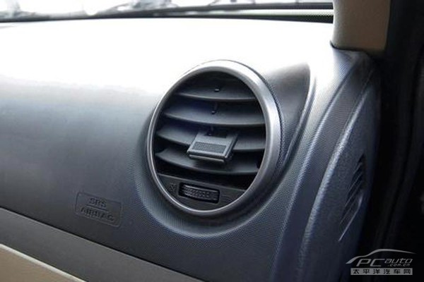 4695683_1_thumb.jpg