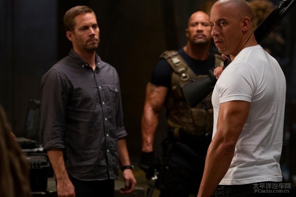 paulwalker(保罗·沃克)与vindiesel(范·迪塞尔)