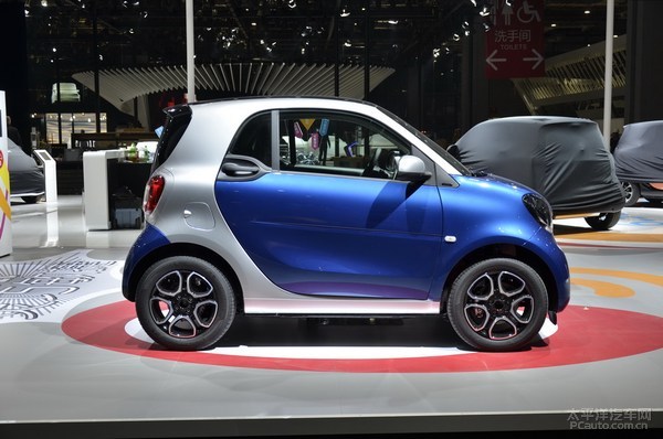 新一代smart fortwo