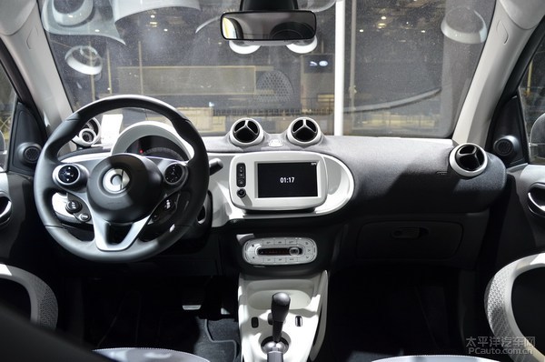 新一代smart fortwo