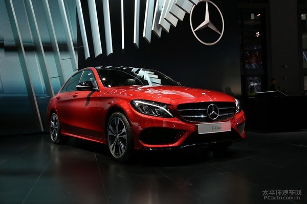 奔驰C200 4MATIC