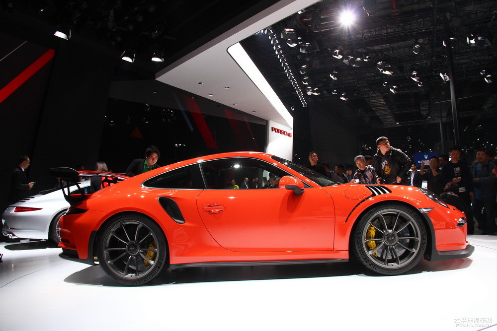 2015上海车展:新一代保时捷911 gt3 rs