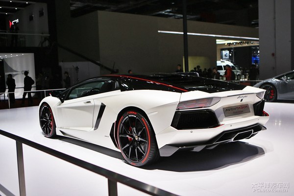 LP700