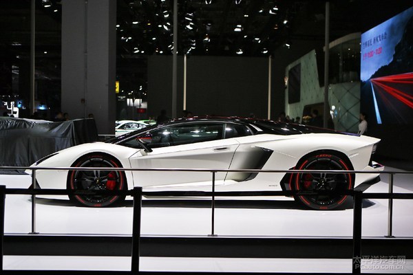 LP700