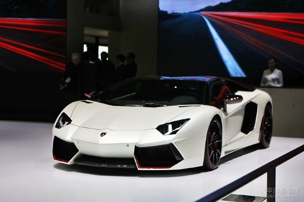 LP700