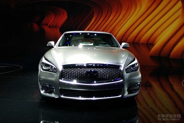 英菲尼迪Q70L