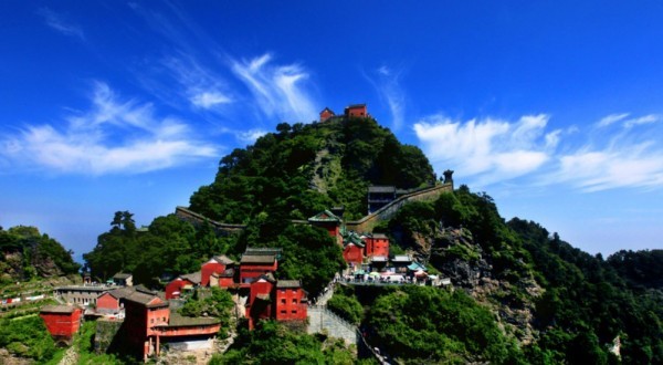 武当山森林公园旅游开发项目可行性研究报告1052128439