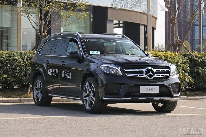 奔驰新增gls320 4matic上市 售102.8万元