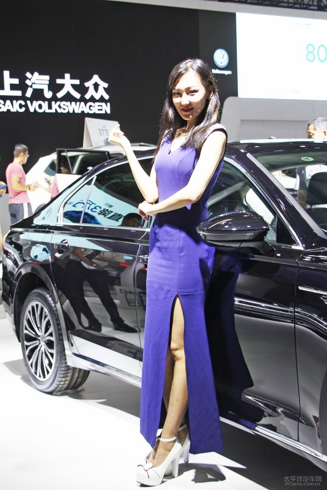 2018大连国际车展 上汽大众美女车模