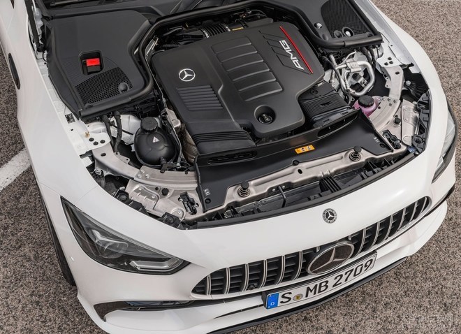 梅赛德斯-AMG发布AMG GT53 4-Door官图