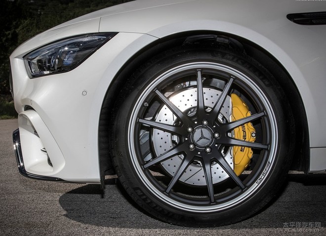 梅赛德斯-AMG发布AMG GT53 4-Door官图