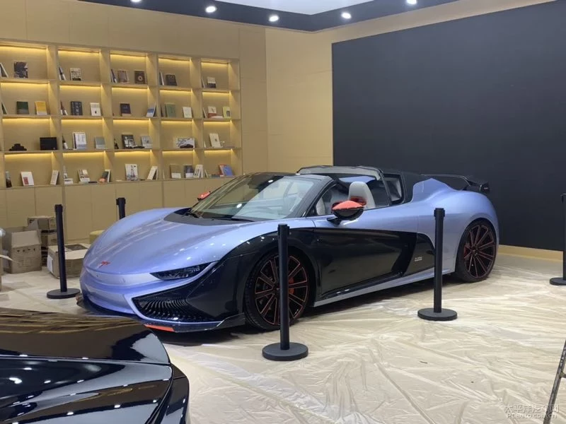 2019成都車展探館：前途K50 敞篷版