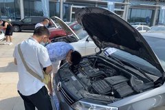 成交額近千萬 第17屆長春汽博會暨汽車街精品二手車首場拍賣會圓滿成功