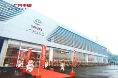 盛裝啟航！南京瑞越全新旗艦店盛大開(kāi)業(yè)！