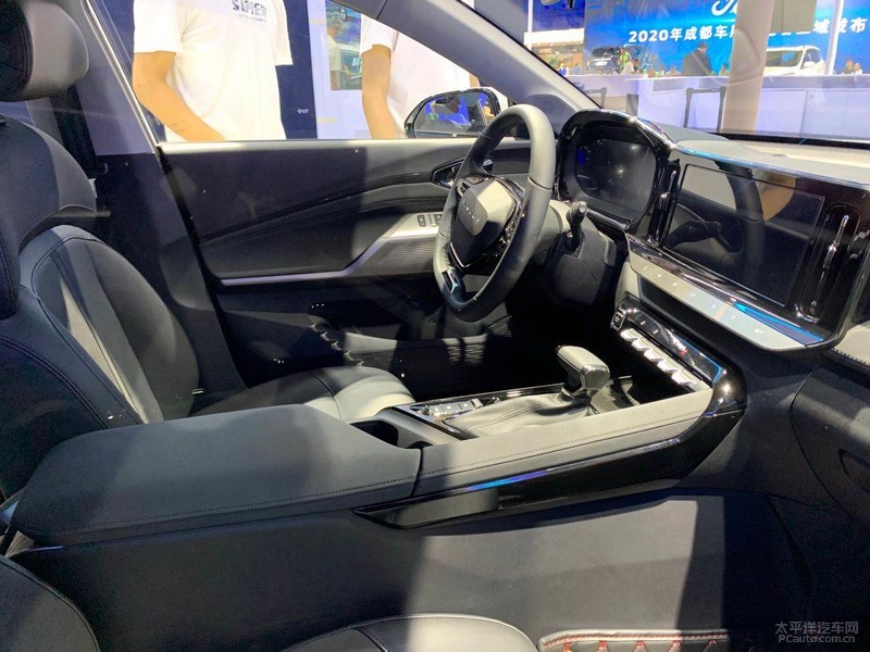 新宝骏rc5w上市售5981028万元