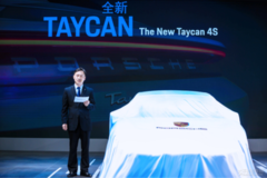 保时捷再添新车型彰显纯粹运动基因 Taycan 4S济南正式上市