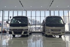 豐田考斯特商務(wù)車   9座考斯特客車價格