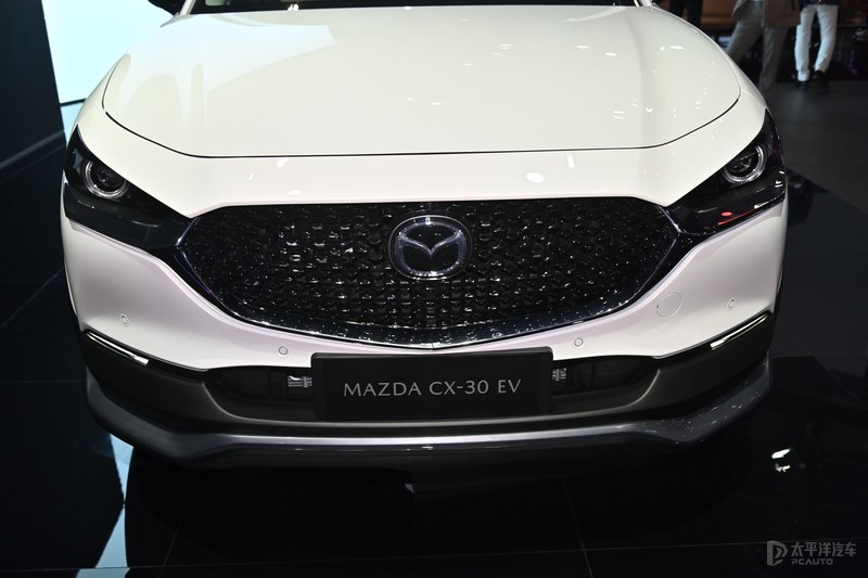 2021上海车展长安马自达cx30ev