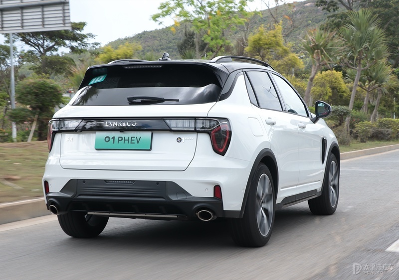 插混技术和设计一样独特 试驾新款领克01 phev