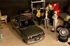 ģ44BMW E30-M3