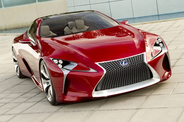 1762969_lexuslflcconcept007_thumb.jpg