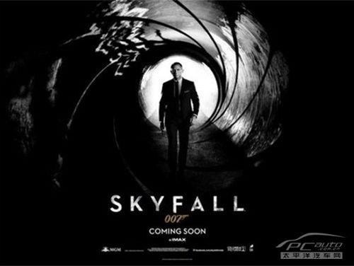 非常兴奋的看到路虎卫士在哈罗德百货公司亮相,以此庆祝skyfall《007