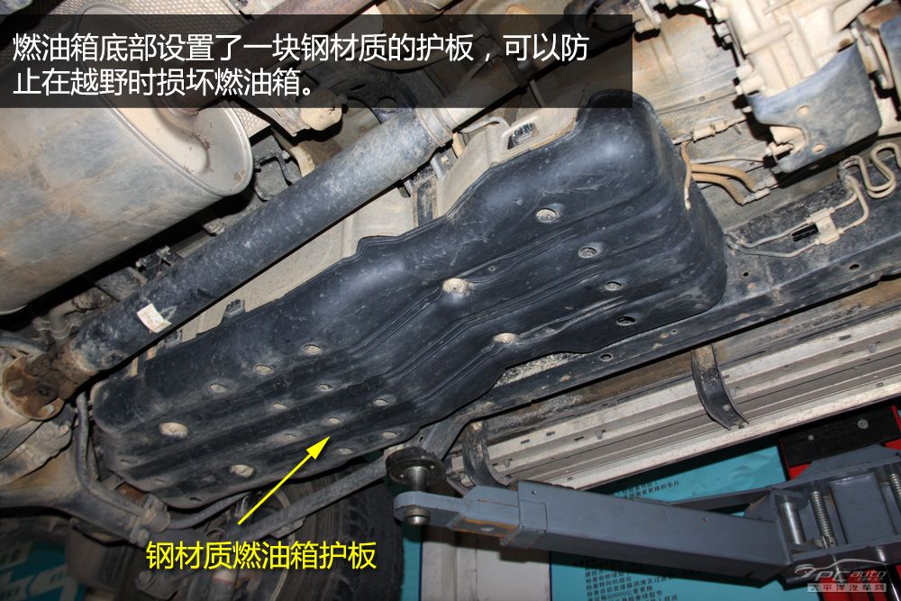 《越野时代5》50万级SUV对比 底盘实拍篇
