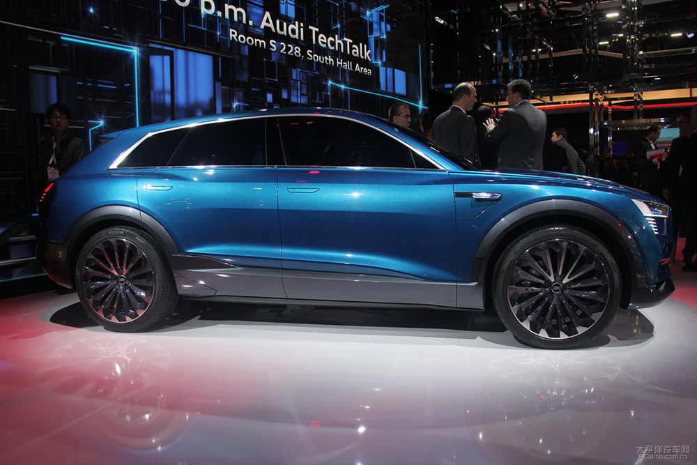 ces 2016:奧迪e-tron quattro概念suv_太平洋汽車網