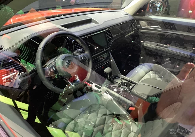 上汽大众途昂X亮相 大众全球首款Coupe SUV 上汽大众途昂X亮相 大众全球首款Coupe SUV