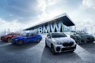 BMW自動駕駛人機交互概念座艙成功首發