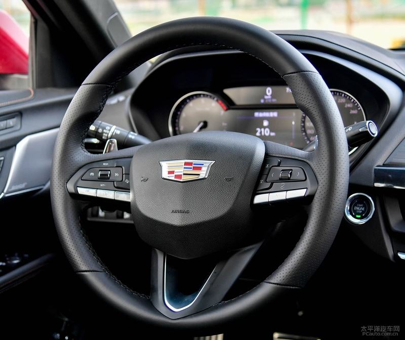 追求运动型车本质 测试凯迪拉克CT4 28T