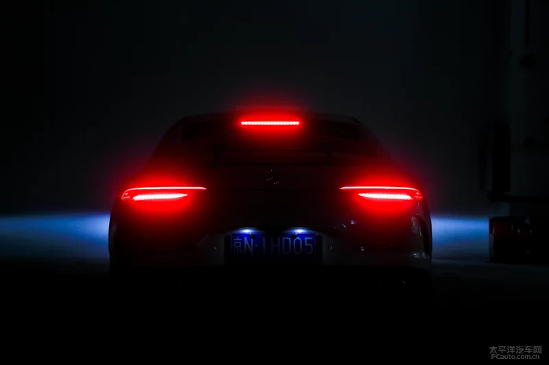 老CLS的接班人来了 测AMG GT53四门版