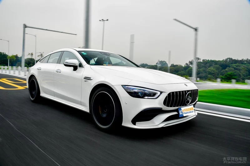 老CLS的接班人来了 测AMG GT53四门版